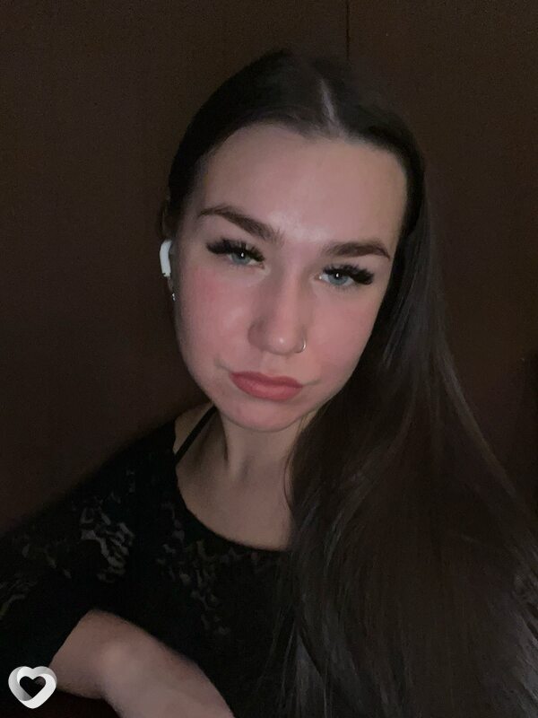 Алина, 19, Находке — анкета №3845770