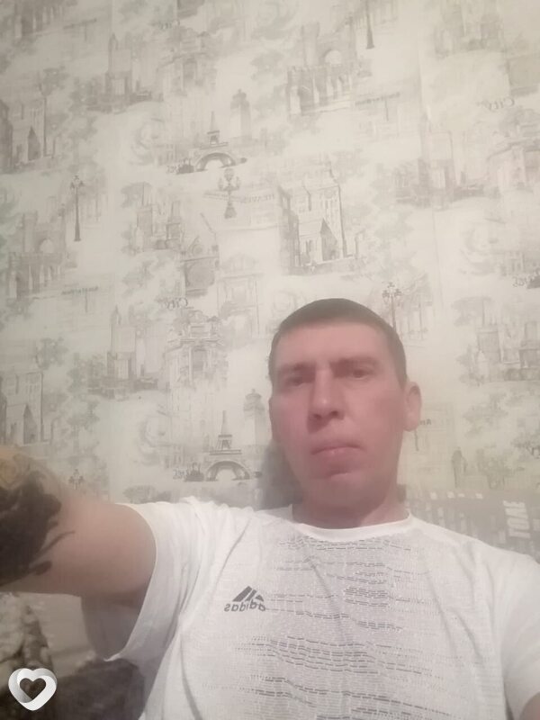 Юрий, 45, Омске — анкета №3845392