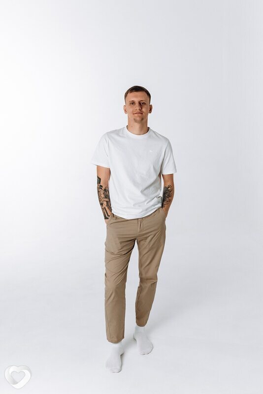 Дмитрий, 27, Енакиеве — анкета №3846509