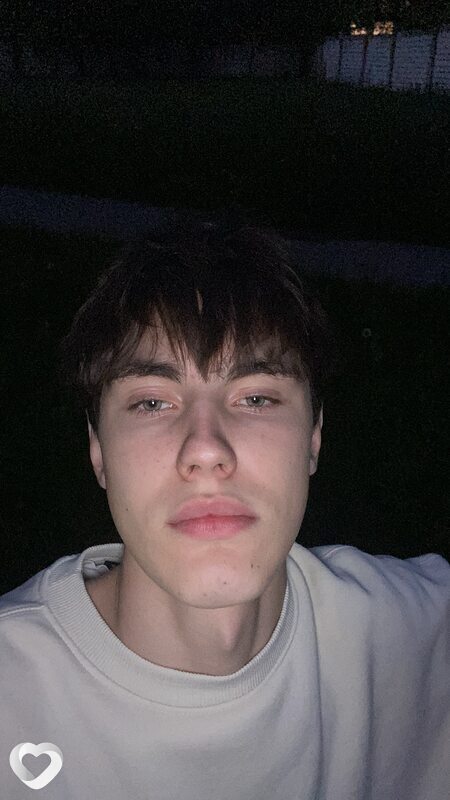 Андрей, 19, Могилев — анкета №3846887