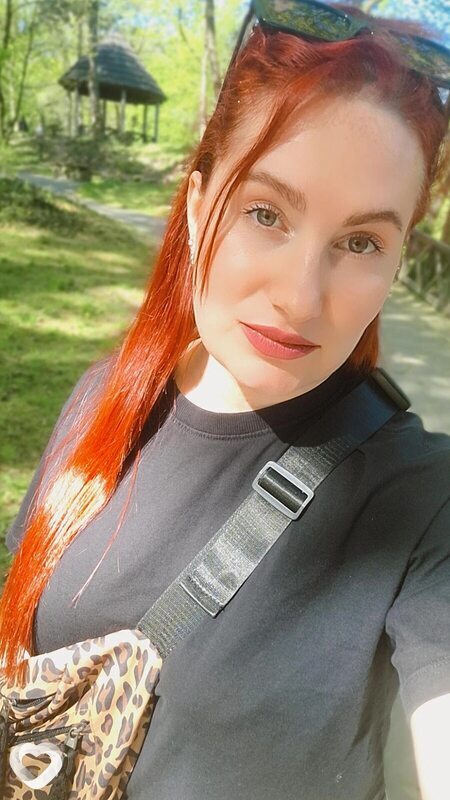 Yuliia, Кутно