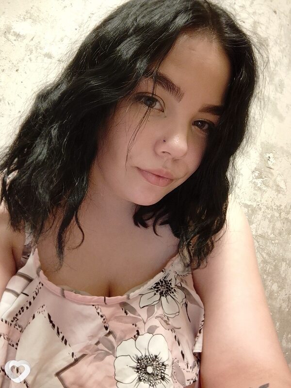 Яна, 22, Томске — анкета №3847618