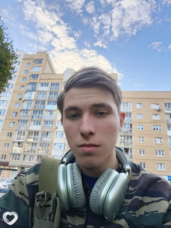 Максим, 21, Екатеринбурге — анкета №3848195