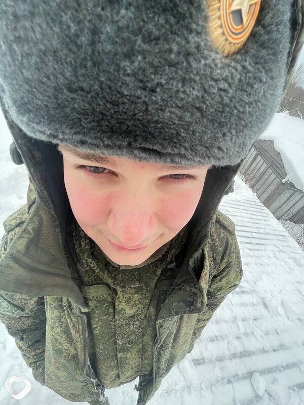 Денис, 24, Кингисеппе — анкета №3848319