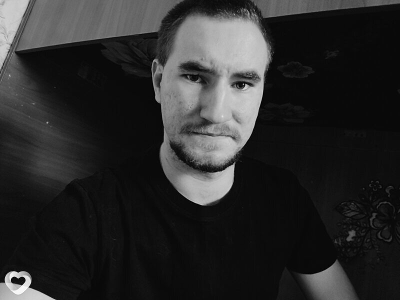 Максим, 21, Благовещенске — анкета №3849370
