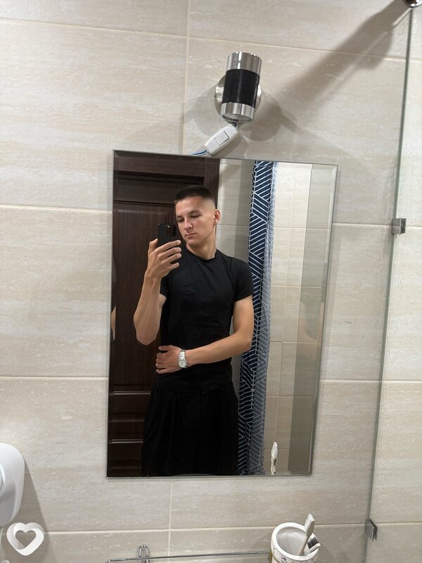 Алексей, 20, Иркутске — анкета №3849618