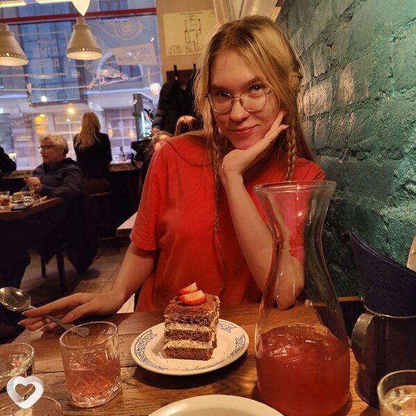 Вера, 18, Санкт-Петербурге — анкета №3849768