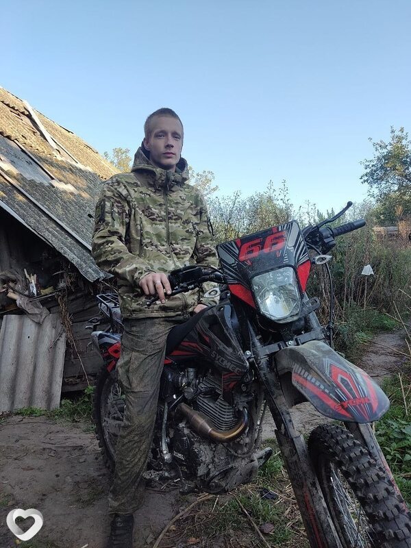 Рома, 20, Томске — анкета №3850172