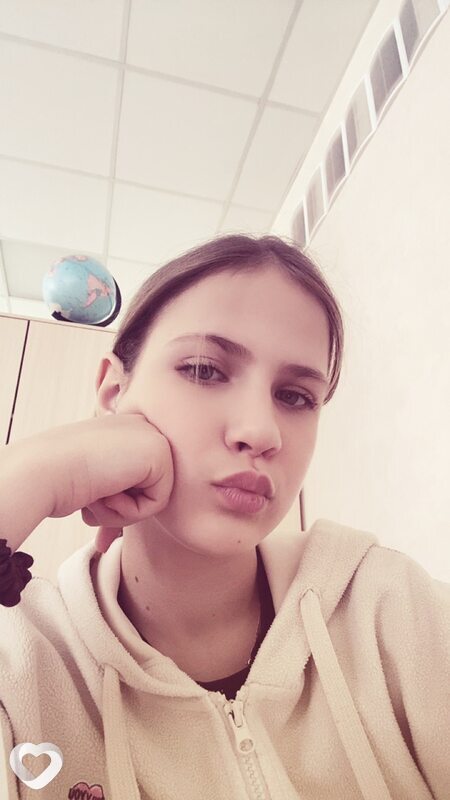Ася, 19, Иванове — анкета №3850822