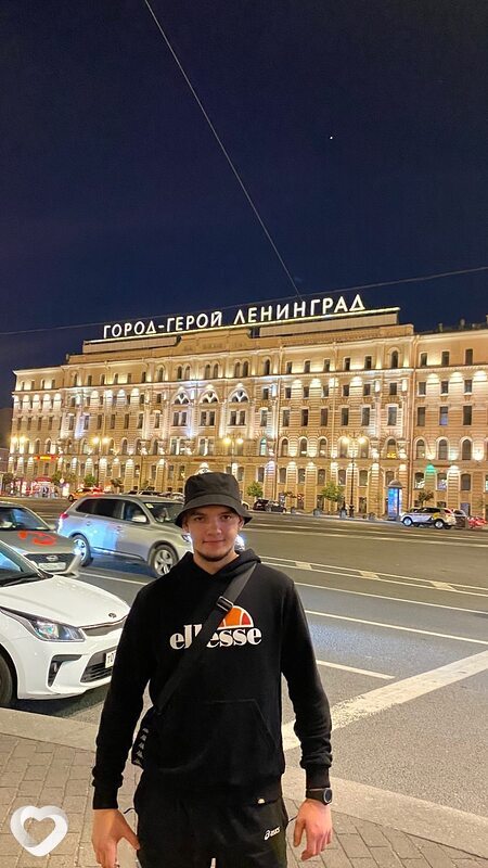 Рома, 21, Твери — анкета №3851385