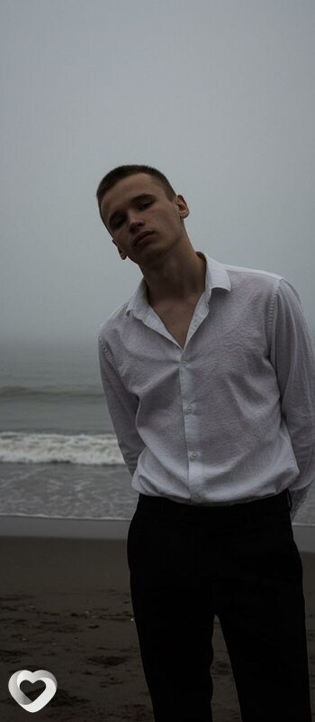 Александр, 19, Кузнецке — анкета №3852275