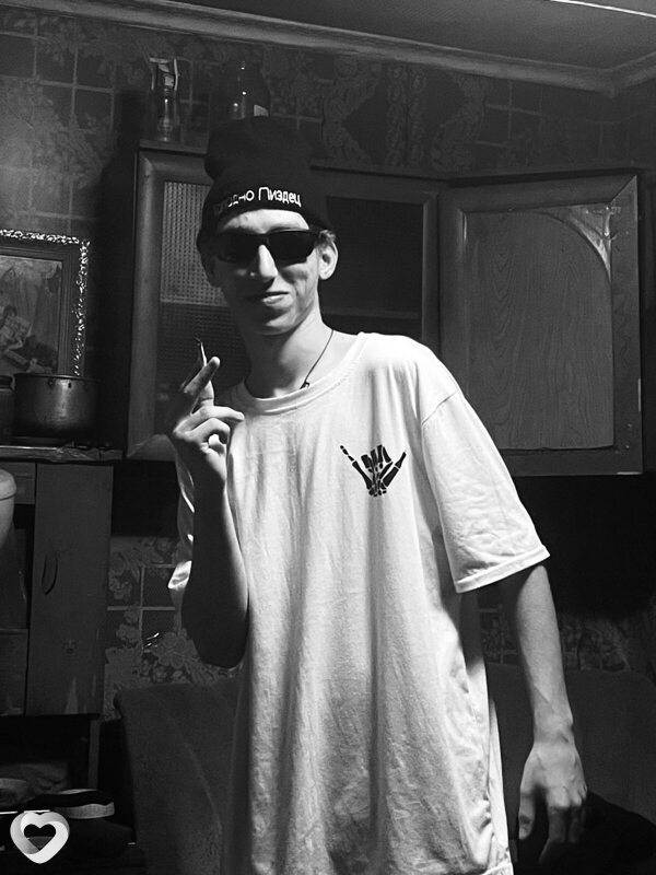 Ярослав, 18, Семей — анкета №3852203