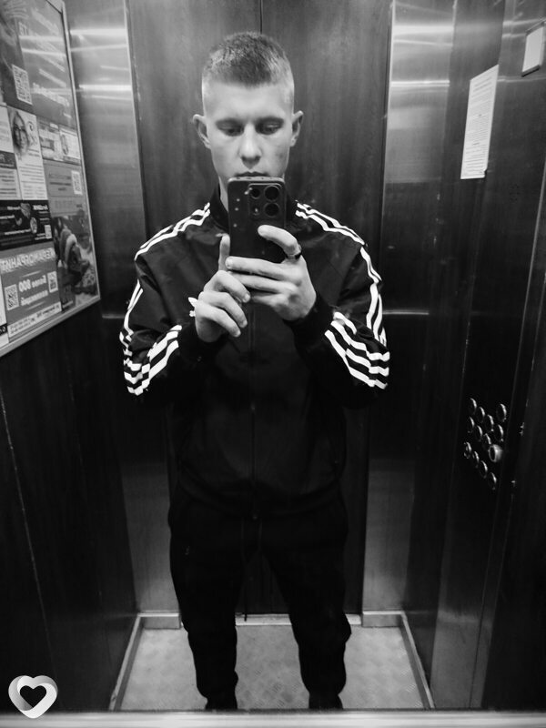 Максим, 19, Симферополе — анкета №3852312