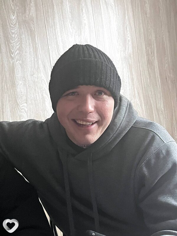 Дима, 23, Тамбове — анкета №3852416