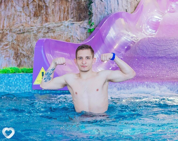 Максим, 21, Санкт-Петербурге — анкета №3852566