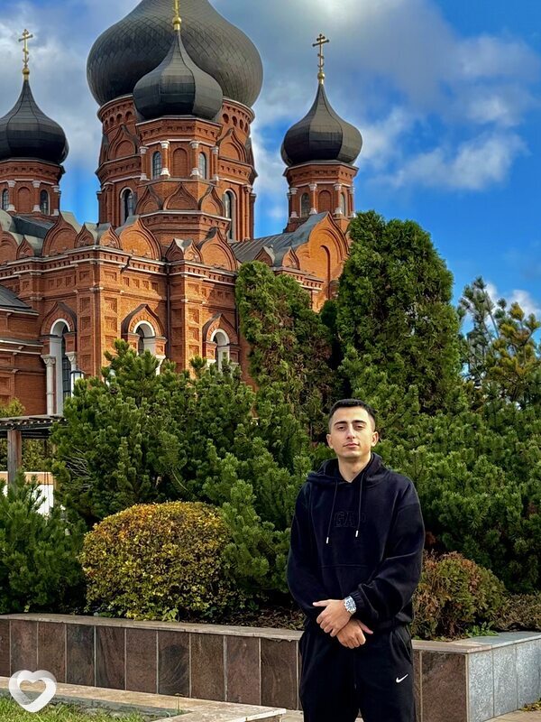 Артем, 26, Серпухове — анкета №3853034