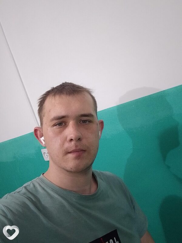 Женя, 21, Абакане — анкета №3852816