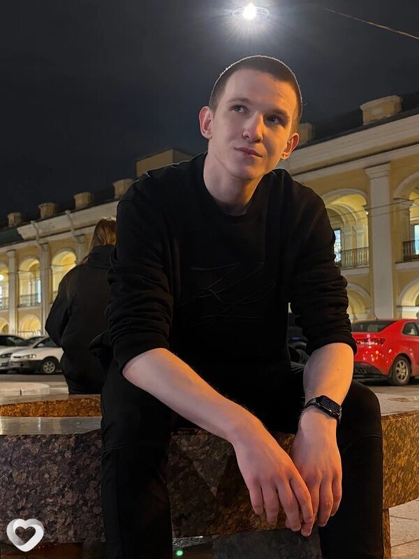 Михаил, 20, Санкт-Петербурге — анкета №3853471