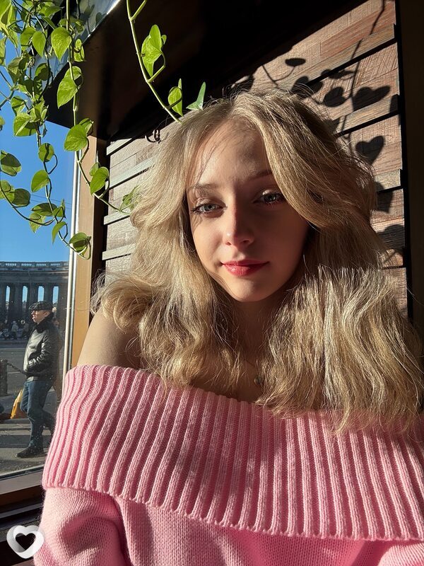 Илона, 19, Санкт-Петербурге — анкета №3853883