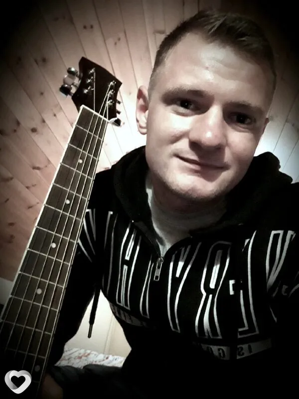 Вадим, 33, Барнауле — анкета №3854315