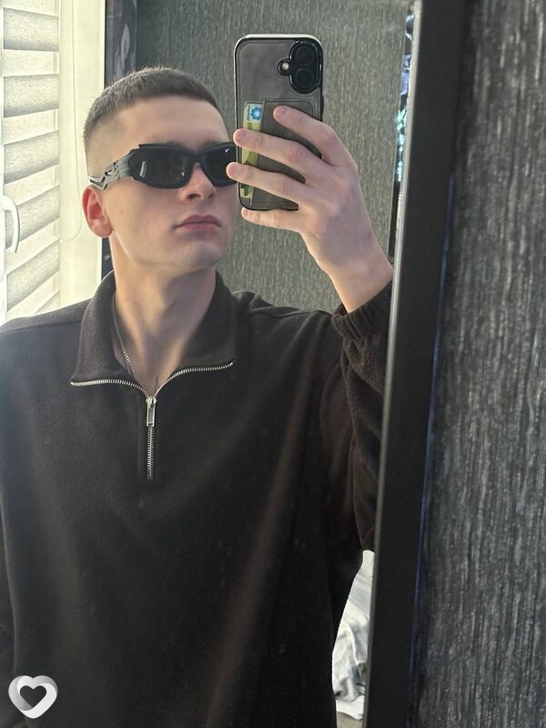 Максим, 22, Новополоцке — анкета №3854722