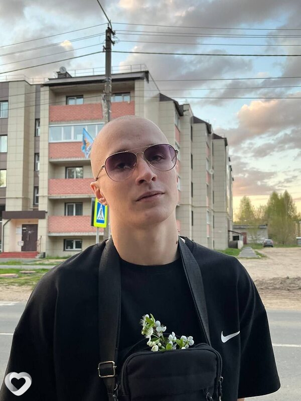 Антон, 20, Вологде — анкета №3856835