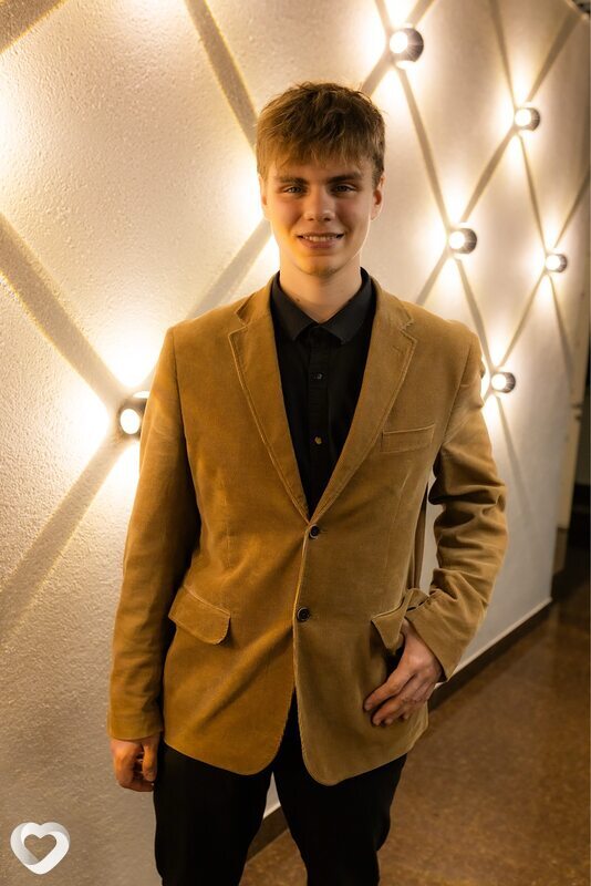 Артур, 19, Минске — анкета №3856793