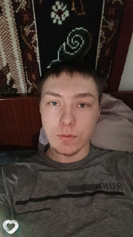 Валера, 19, Семей — анкета №3857941