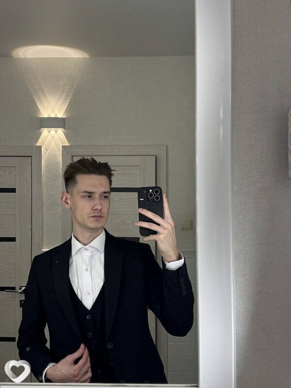 Максим, 21, Кропоткине — анкета №3858281