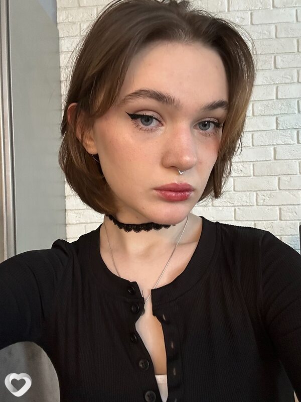 Карина, 19, Москве — анкета №3858243