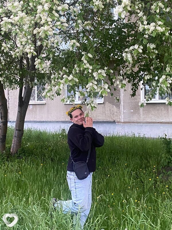 Лёша, 22, Каменске-Уральском — анкета №3858019