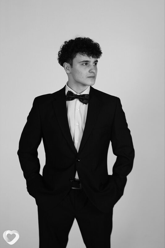 Ян, 18, Ярославле — анкета №3858036