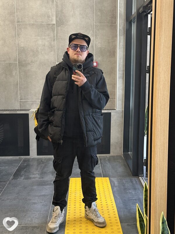 Leo, 29, Санкт-Петербурге — анкета №3858089