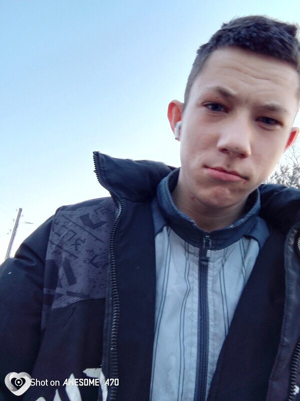 Макс, 18, Благовещенске — анкета №3858651