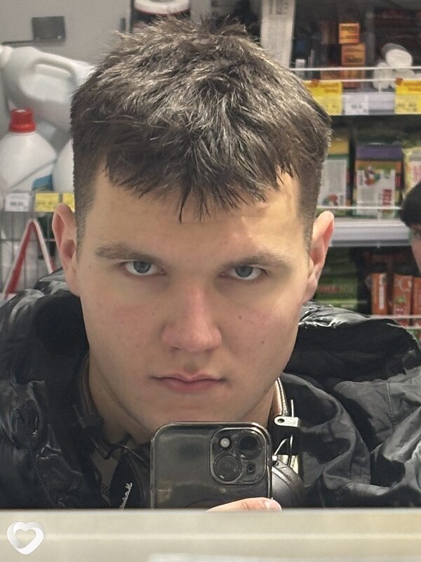 Андрей, 19, Минске — анкета №3859676