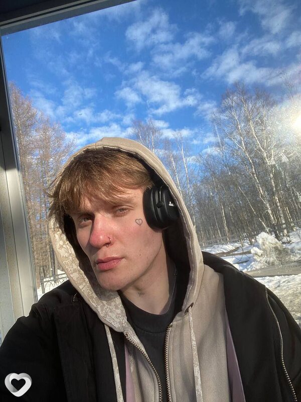 Андрей, 20, Калининграде — анкета №3859594
