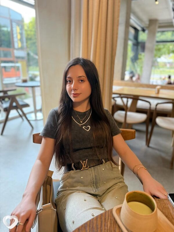 Алена, 23, Минске — анкета №3860428