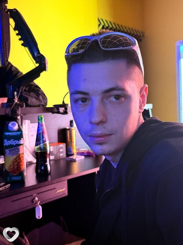 Константин, 20, Севастополе — анкета №3860531