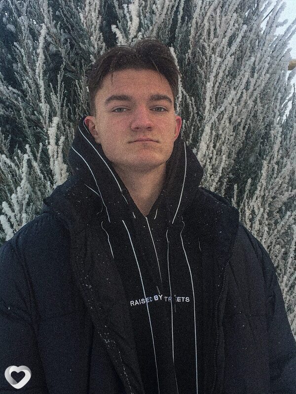 Роман, 28, Шарыпове — анкета №3860588
