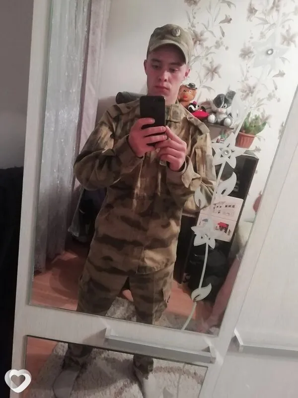 Дмитрий, 24, Бийске — анкета №3861027