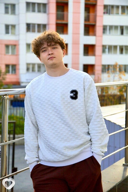 Андрей, 19, Новосибирске — анкета №3861169