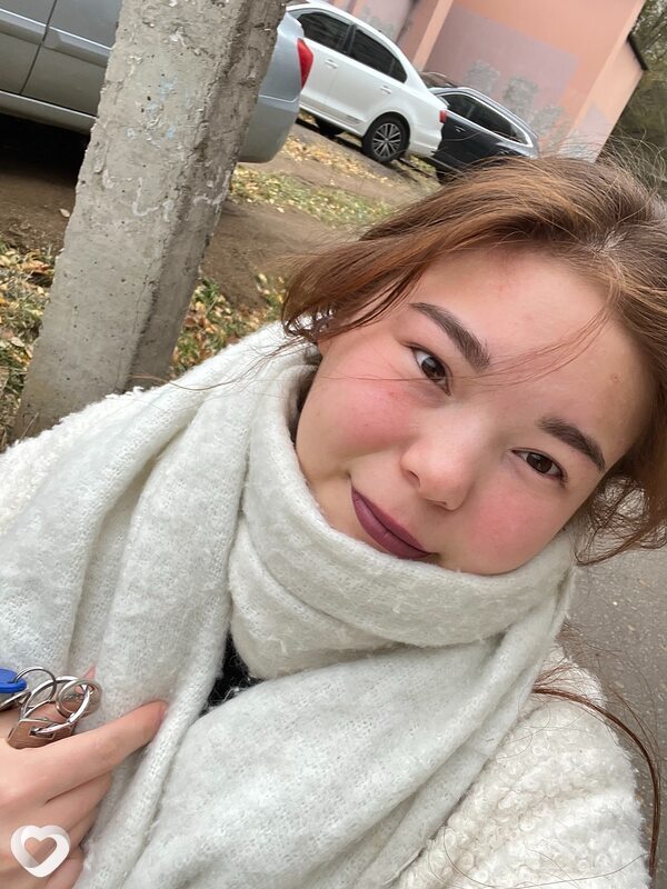Эвелина, 22, Магнитогорске — анкета №3861405