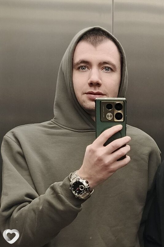 Илья, 27, Уссурийске — анкета №3861618
