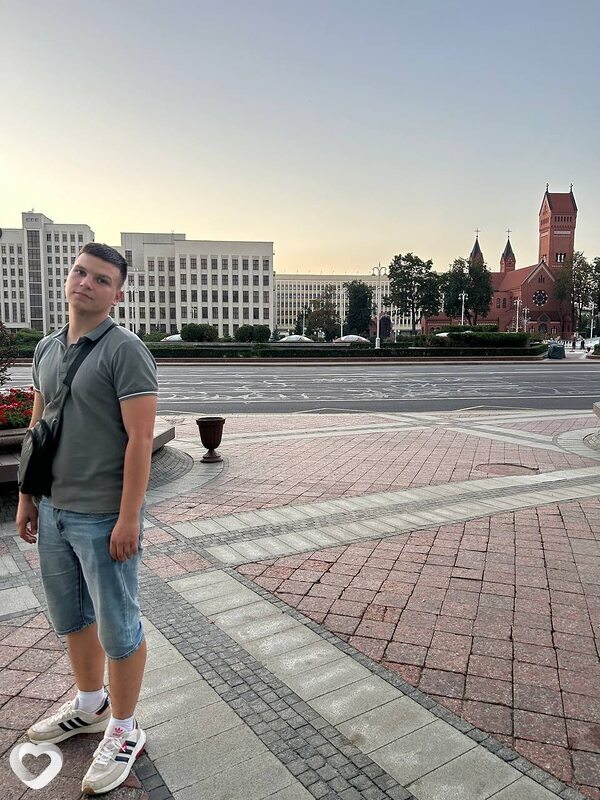 Александр, 22, Солигорске — анкета №3861793