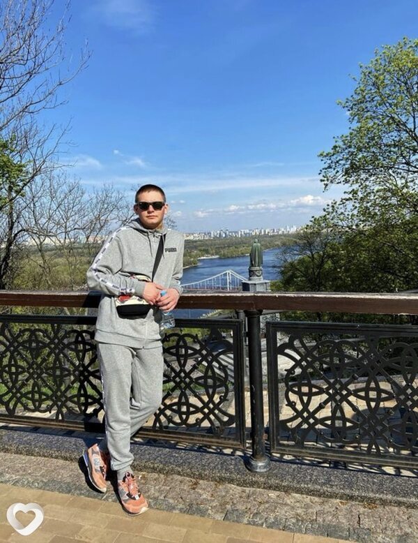 Валентин, 26, Киеве — анкета №3862026