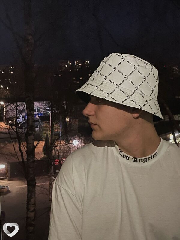 Даня, 23, Витебске — анкета №3862328
