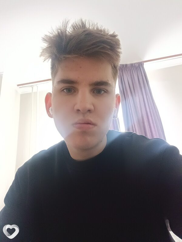 Арсений, 19, Самаре — анкета №3862821