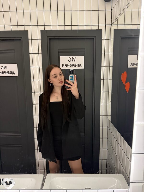 Оля, 19, Санкт-Петербурге — анкета №3862571