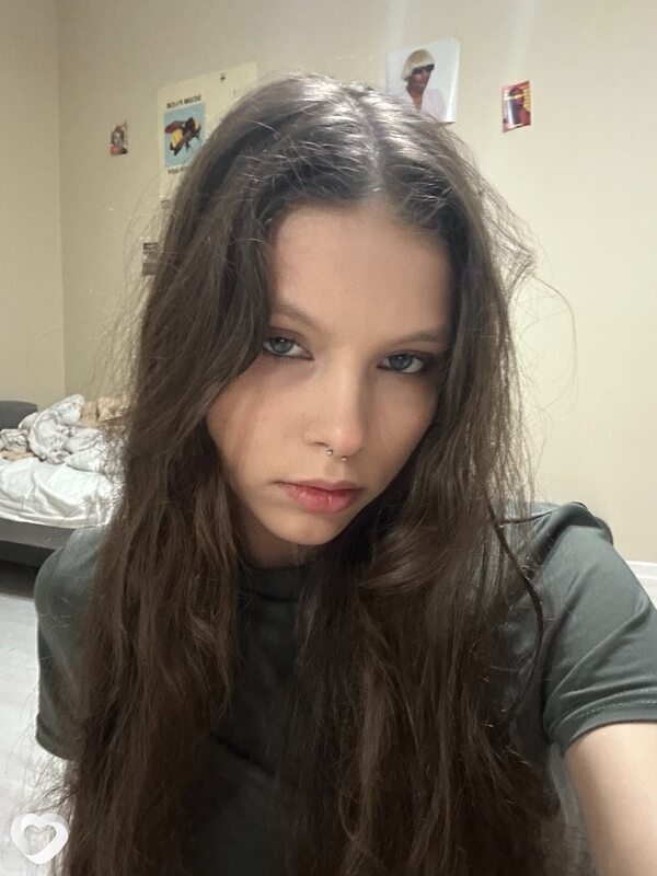 Вика, 20, Санкт-Петербурге — анкета №3862868
