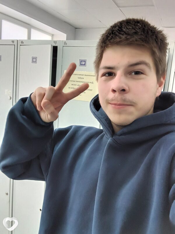 Михаил, 19, Вологде — анкета №3862928